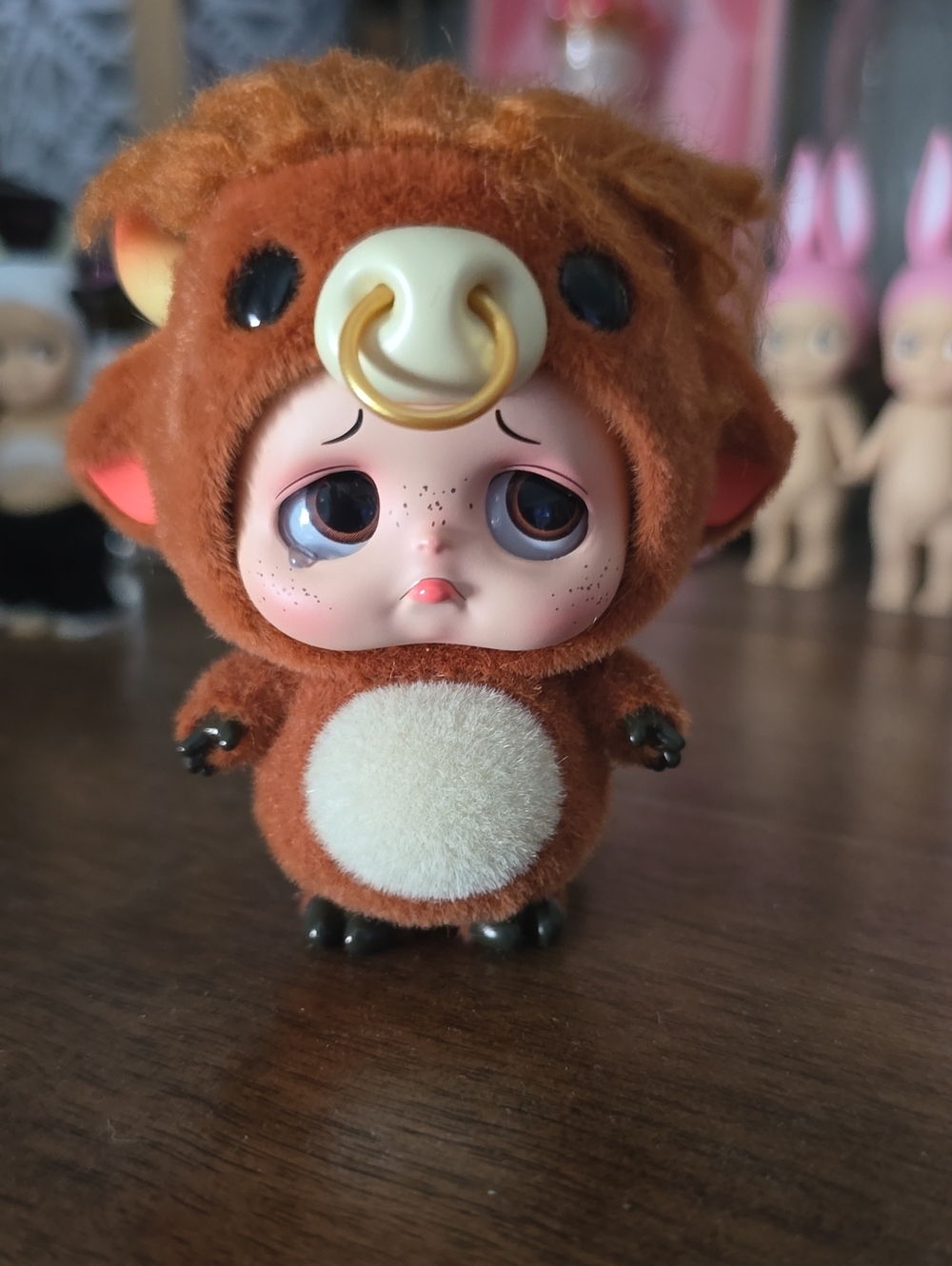 Sad Baby Star Box Highland Cow Figurine Authentic